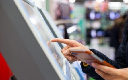 checklist-para-escolher-um-totem-de-pagamento-para-minimercados-autonomos